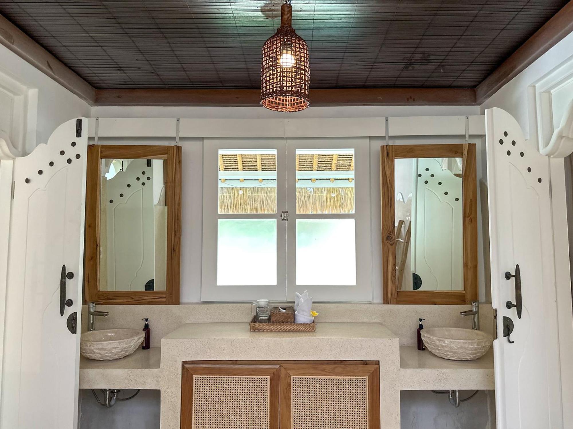 Villa Santai By Optimum Bali Villas Чангу Экстерьер фото